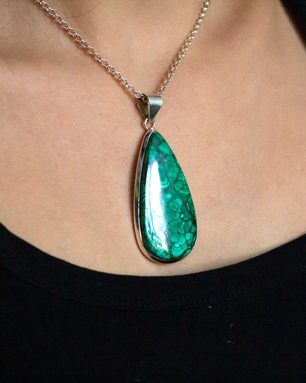 Large Malachite Necklace in Silver