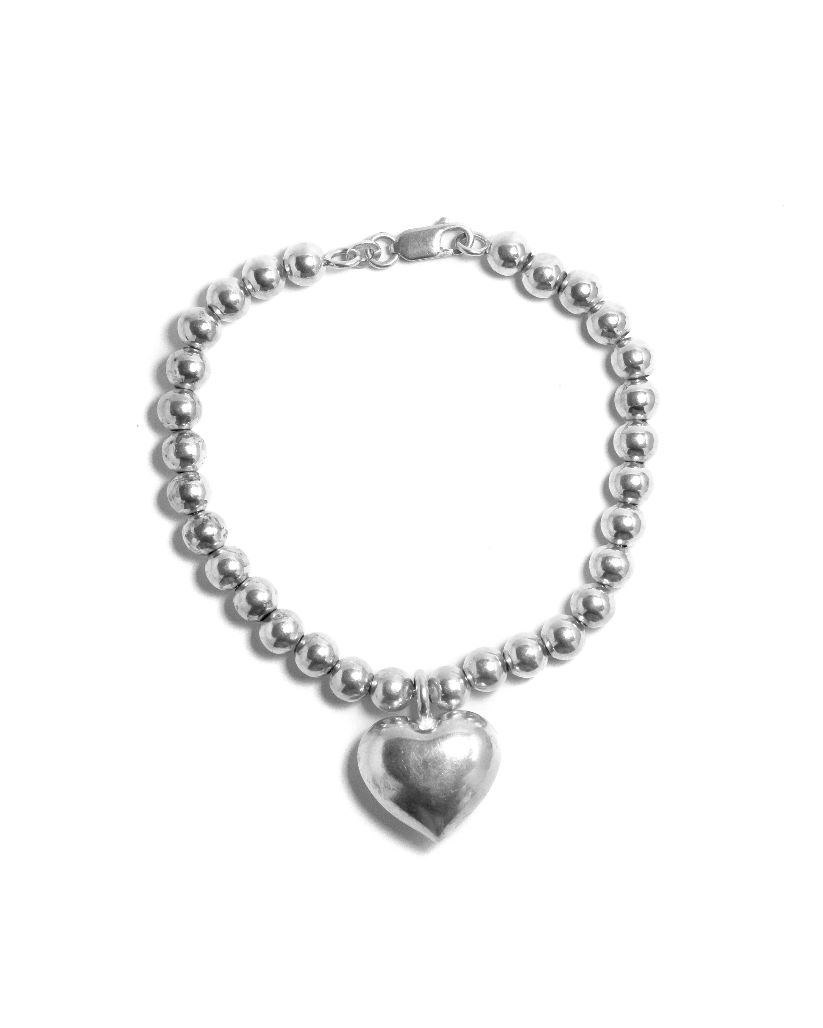 vintage Beaded bracelet with a heart